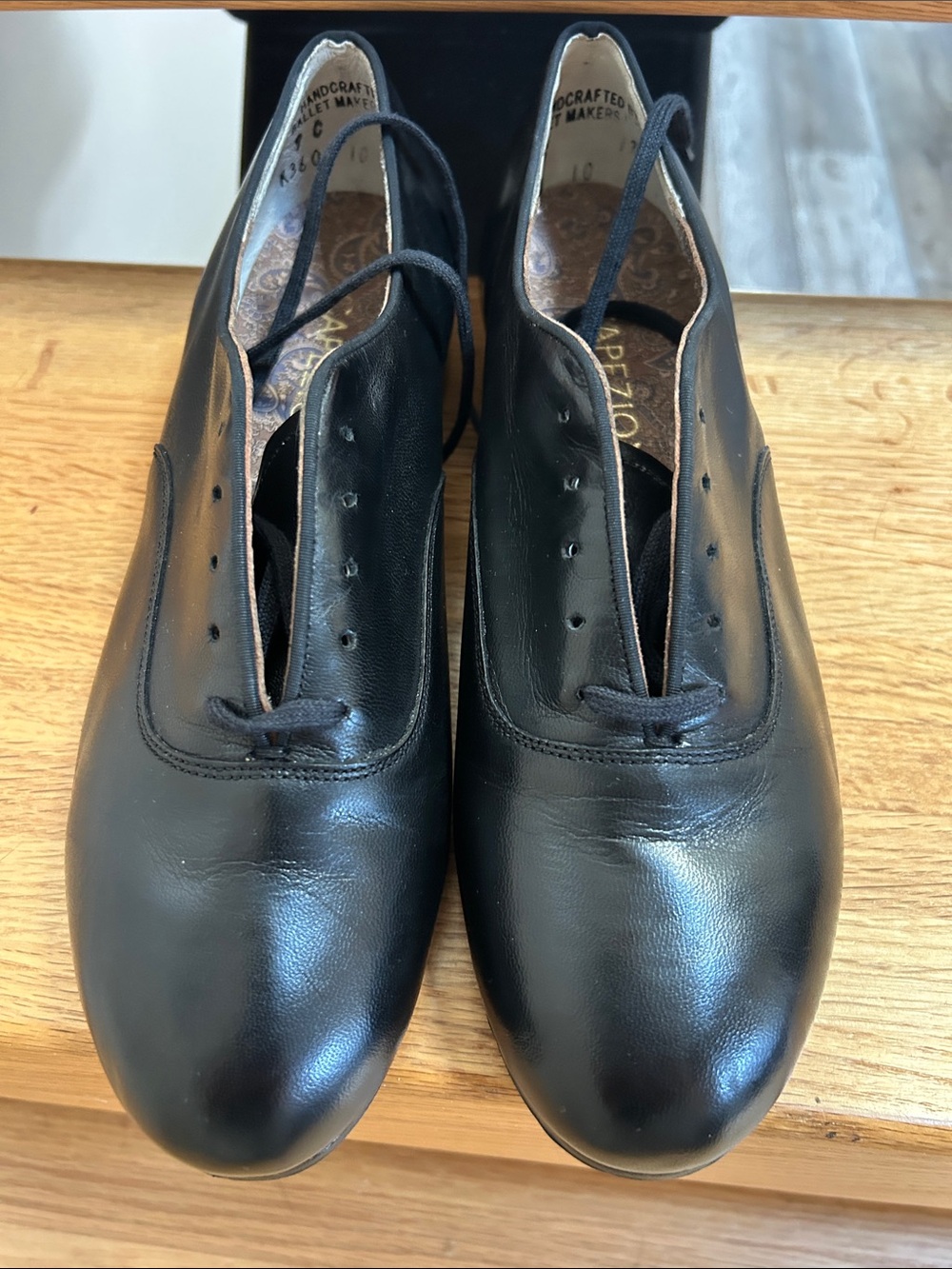 Capezio Black Leather Men’s Oxford Dance Shoes k360